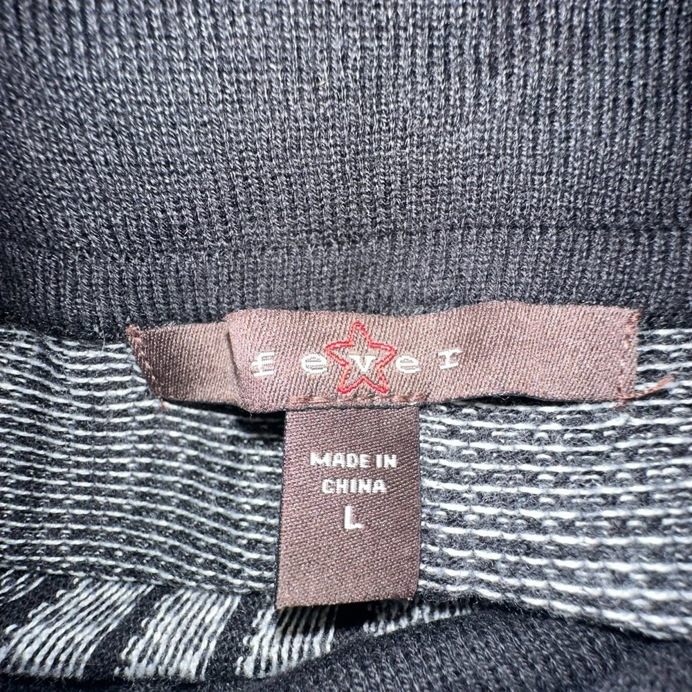 B&W Patterned Tunic - Picture 2 of 3